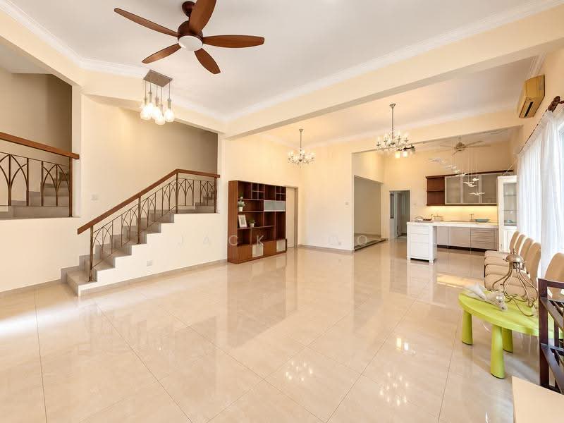 Semi-Detached House for Sale in KEMUNING UTAMA PALMA (Shah Alam) - Jack Boo - Living Room - PropertyGuru.com.my