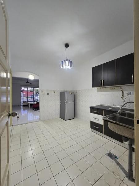 2-storey Terraced House for Sale in Taman Maju (Kajang) - Eric Liew - Kitchen - PropertyGuru.com.my