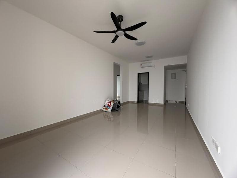 Service Residence for Rent at Vista Tiara (MBW Bay) - Edwin Lim - Living Room - PropertyGuru.com.my