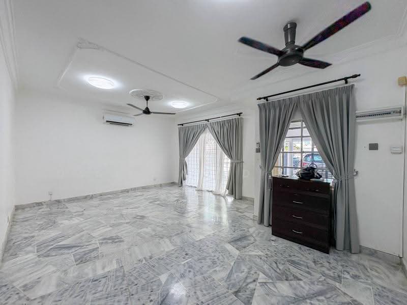 Kediaman Servis untuk Dijual di Koi Kinrara - Danial Mohd Zaki - PropertyGuru.com.my