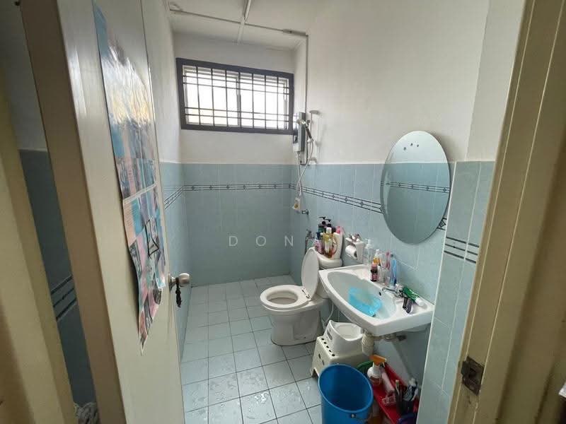 1.5-storey Terraced House for Sale in Taman Setia Indah (Tebrau) - Dona - Bathroom - PropertyGuru.com.my