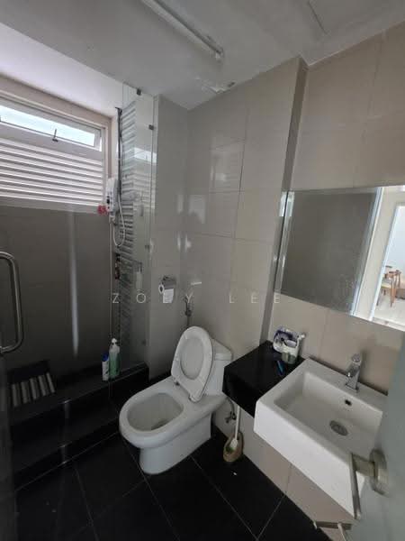 Service Residence for Sale at Tropez Residences - Zoey Lee - Bathroom - PropertyGuru.com.my