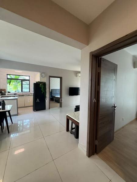 Apartment for Sale at Starview Bay @ Forest City - David Chan - Kitchen - PropertyGuru.com.my