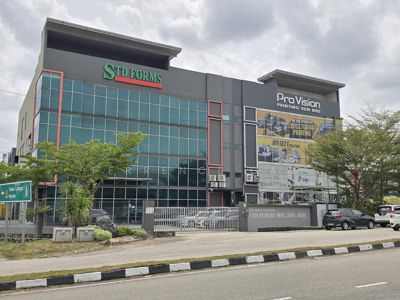 Shop / Office for Sale in Taman Daya (Johor Bahru) - Terrence Gan - Exterior - PropertyGuru.com.my
