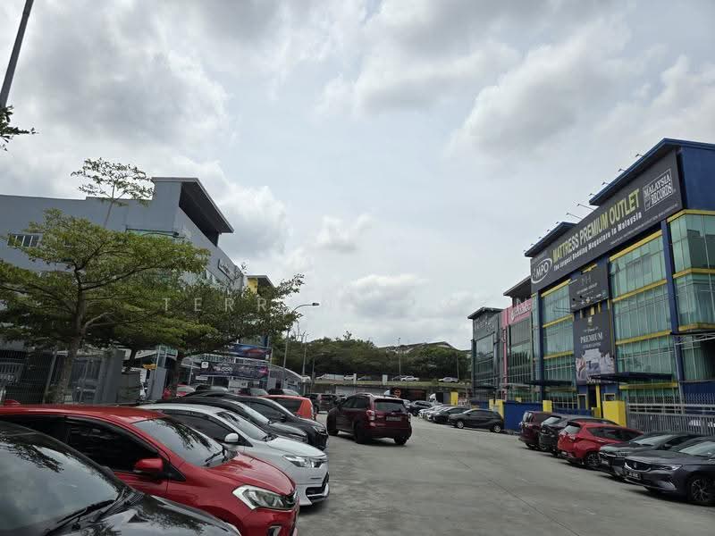 Shop / Office for Sale in Taman Daya (Johor Bahru) - Terrence Gan - Exterior - PropertyGuru.com.my
