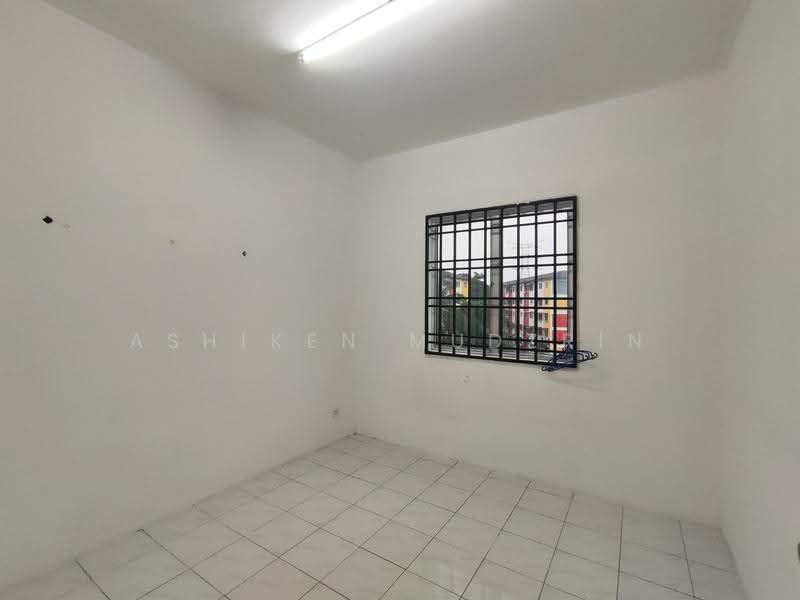 Apartment for Rent at Angsana Apartment - Ashiken Mudzrin - Bedroom 2 - PropertyGuru.com.my