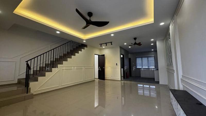 2-storey Terraced House for Rent in Kota Warisan (Sepang) - Hilmi Ariffin - Living Room - PropertyGuru.com.my