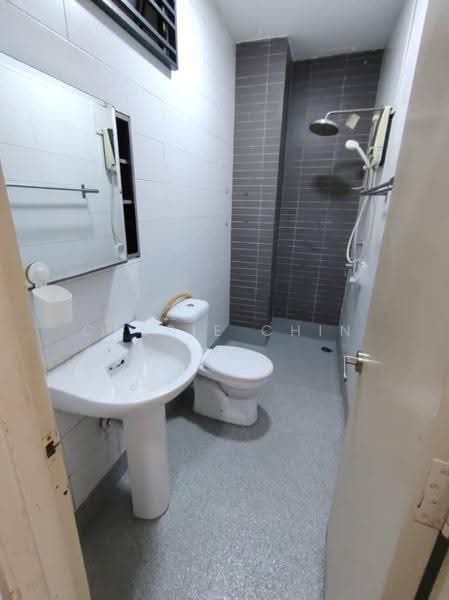 Service Residence for Rent at Palazio - Cassie Chin - Bathroom - PropertyGuru.com.my