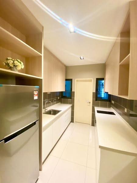 Kondominium untuk Disewa di Lakeville Residence - BC TAN - Kitchen - PropertyGuru.com.my