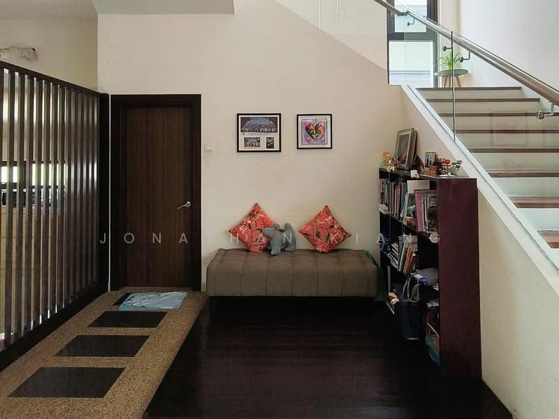 Bungalow House for Sale in Subang Heights (Subang Jaya) - Jonathan Kiang - Entrance - PropertyGuru.com.my