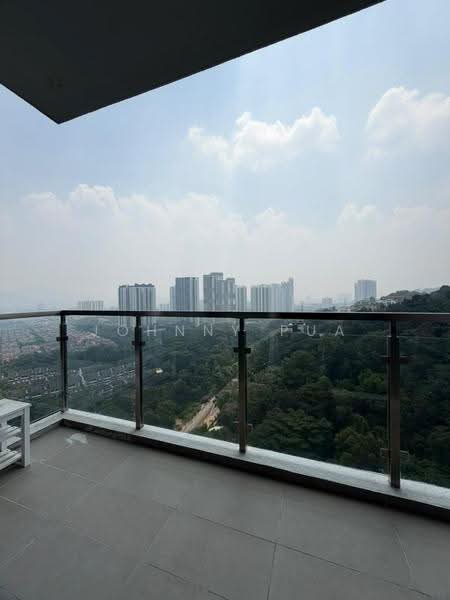 Kediaman Servis untuk Dijual di Hampton Damansara - Johnny Pua - Balcony - PropertyGuru.com.my