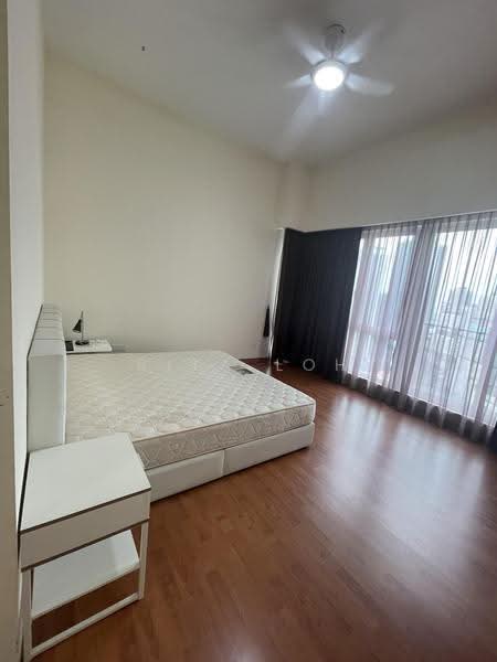 Kondominium untuk Dijual di The Park Residences 1 - Rita Loh - Bedroom - PropertyGuru.com.my