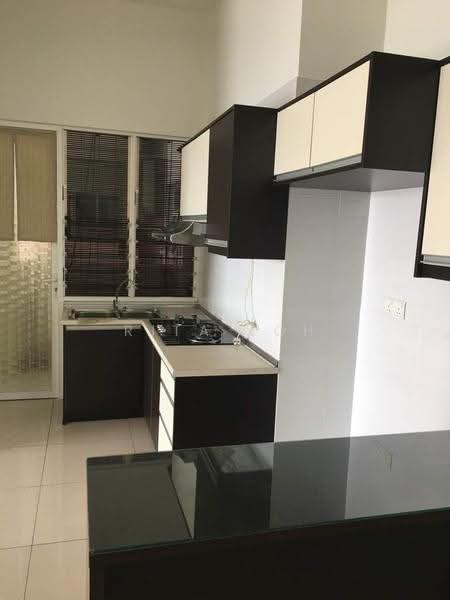 Kondominium untuk Dijual di The Park Residences 1 - Rita Loh - Kitchen - PropertyGuru.com.my