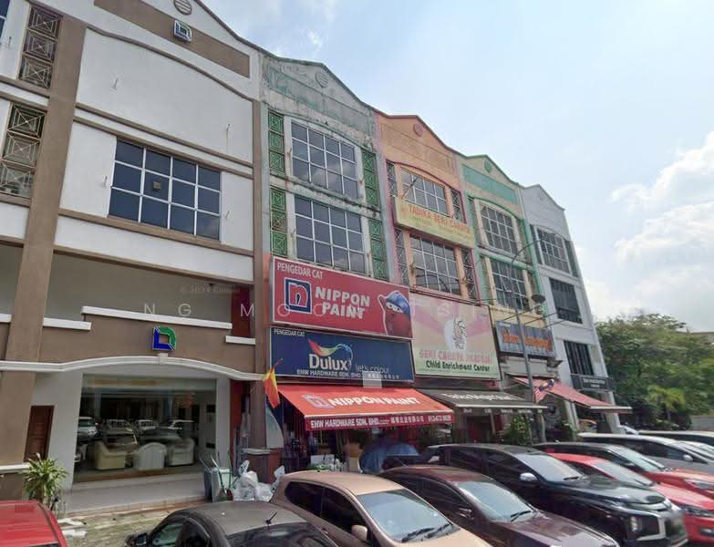 Shop for Rent in Shah Alam (Selangor) - Ng Moon Tsing - Exterior - PropertyGuru.com.my