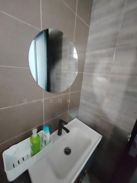 Service Residence for Rent at Symphony Tower (Menara Simfoni) - Gordon Ling - Bathroom - PropertyGuru.com.my