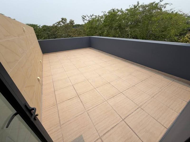 Rumah Kluster untuk Dijual di Forest City (Gelang Patah) - Vincent Lai - Balcony - PropertyGuru.com.my