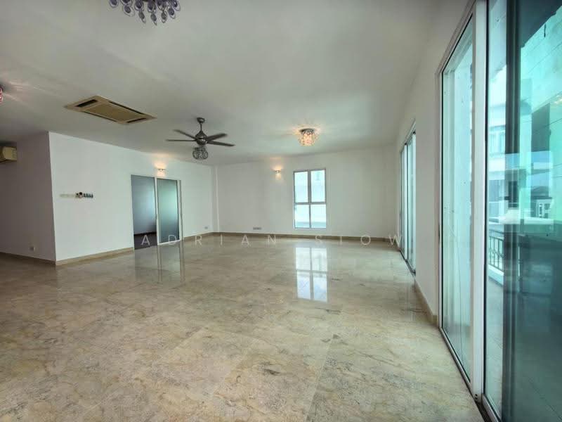 Kondominium untuk Dijual di Mei on The Madge (Vista Permai) - Adrian Siow - Living Room - PropertyGuru.com.my