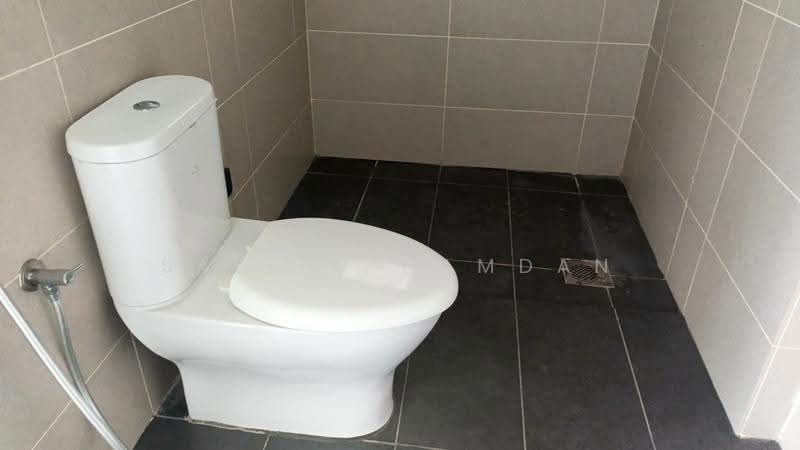 Office for Rent in Shah Alam (Selangor) - Salleh Hamdan - Bathroom - PropertyGuru.com.my