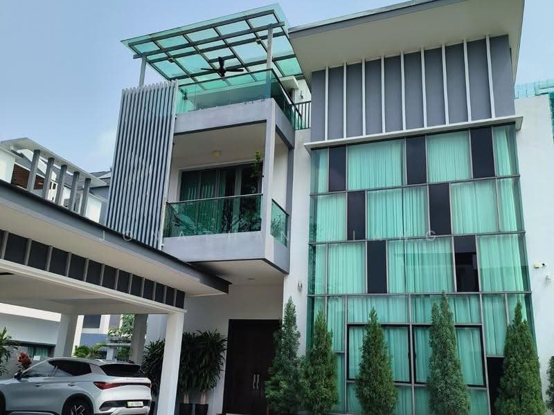 Bungalow House for Sale in Subang Heights (Subang Jaya) - Jonathan Kiang - Exterior - PropertyGuru.com.my
