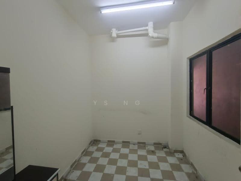 2-storey Terraced House for Rent in Taman Ozana Impian (Bukit Katil) - Ys Ng - Interior - PropertyGuru.com.my