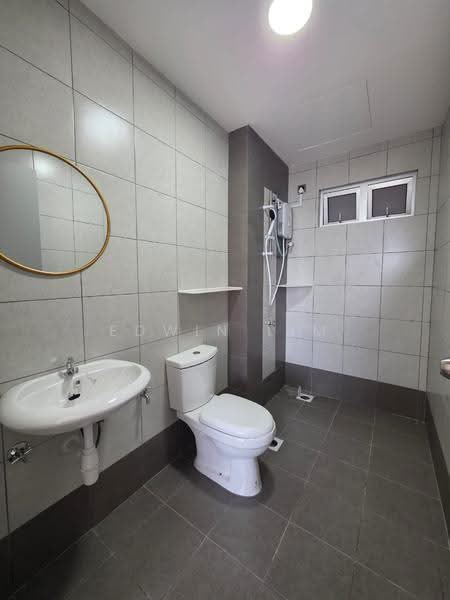 Service Residence for Sale at One 49 Residence - Edwin Lim - Bathroom - PropertyGuru.com.my