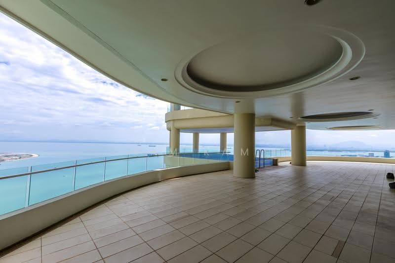 Kondominium untuk Disewa di 8 Gurney (The Shore Condominium) - Sam Kam - Balcony - PropertyGuru.com.my