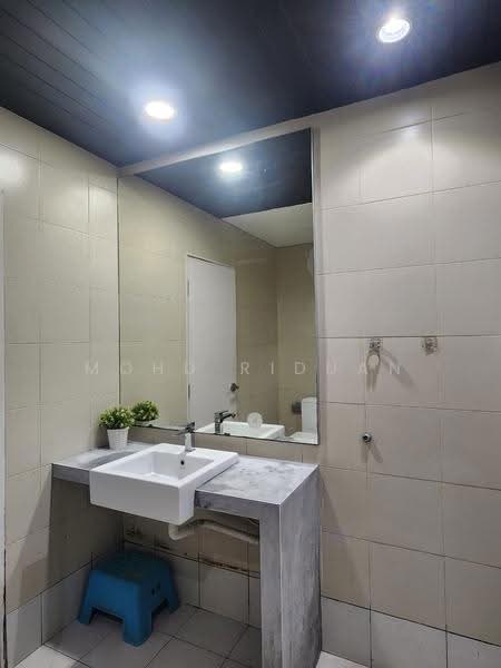 Service Residence for Rent at Parisien Tower - Mohd Riduan - Bathroom - PropertyGuru.com.my