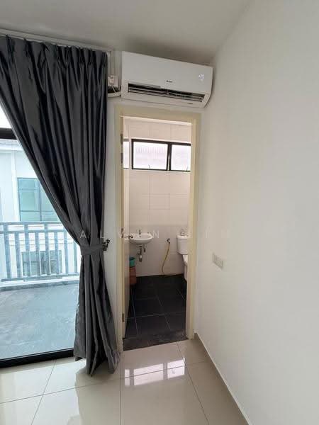 Terraced House for Rent in Kota Masai (Pasir Gudang) - Alvin Lim - Bathroom - PropertyGuru.com.my