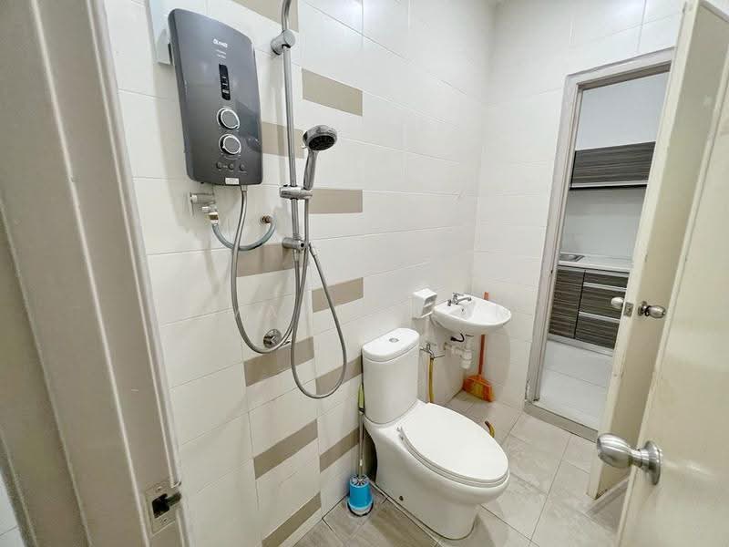 2-storey Terraced House for Rent in Kampung Perlis (Bayan Lepas) - Amanda Lam - Bathroom - PropertyGuru.com.my