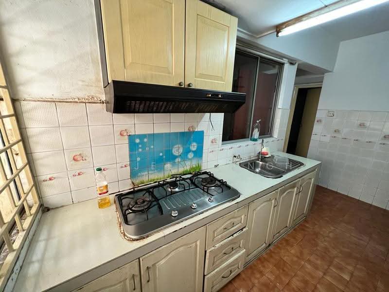 Kondominium untuk Dijual di Shang Villa - Baljeet Singh - Kitchen - PropertyGuru.com.my