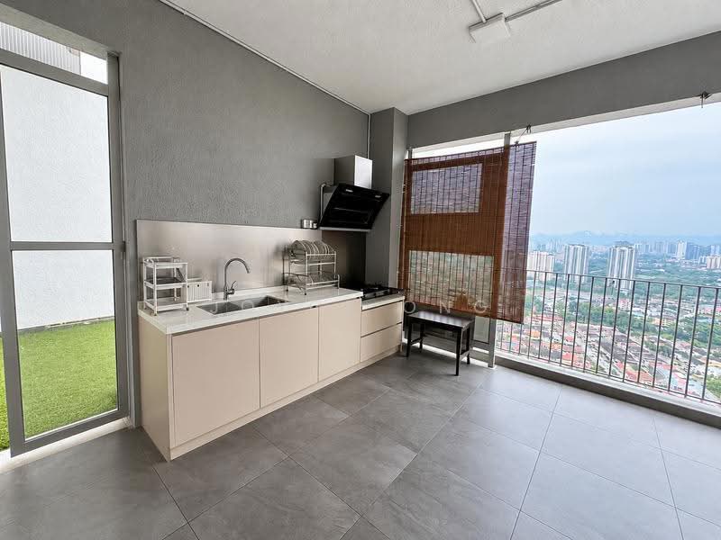 Service Residence for Sale at The Era @ Duta North - Joyce Ong - Kitchen - PropertyGuru.com.my