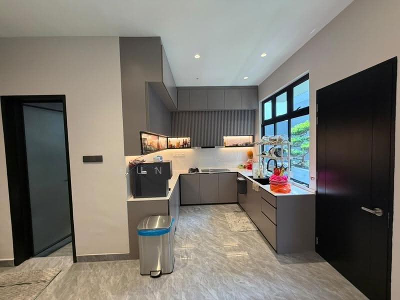 Rumah Berkembar untuk Dijual di Iskandar Puteri (Nusajaya) (Johor) - Eunice Ng - Kitchen - PropertyGuru.com.my