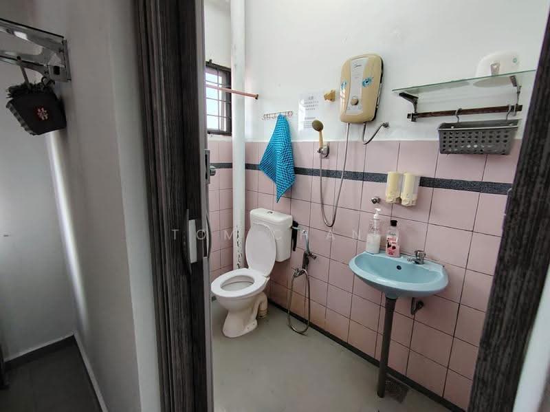 Shop / Office for Rent in Taman Kota Laksamana (Melaka City) - Tom Chan - PropertyGuru.com.my