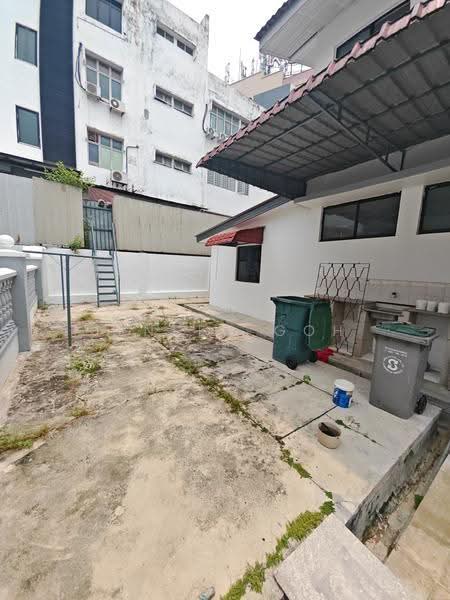 Rumah Banglo untuk Dijual di Taman Kebun Teh (Johor Bahru) - Jensen Goh - Exterior - PropertyGuru.com.my
