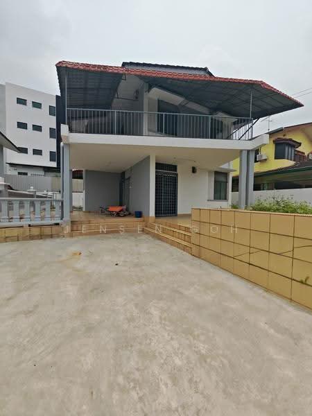 Rumah Banglo untuk Dijual di Taman Kebun Teh (Johor Bahru) - Jensen Goh - Exterior - PropertyGuru.com.my
