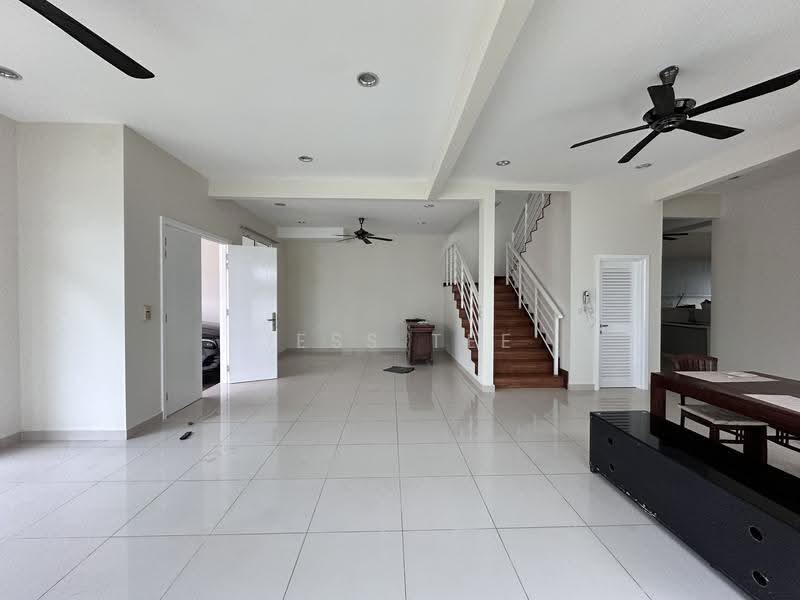 Semi-Detached House for Sale in Setia Eco Park (Setia Alam) - Jess Tee - Living Room - PropertyGuru.com.my