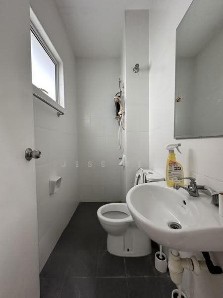 Semi-Detached House for Sale in Setia Eco Park (Setia Alam) - Jess Tee - Bathroom - PropertyGuru.com.my