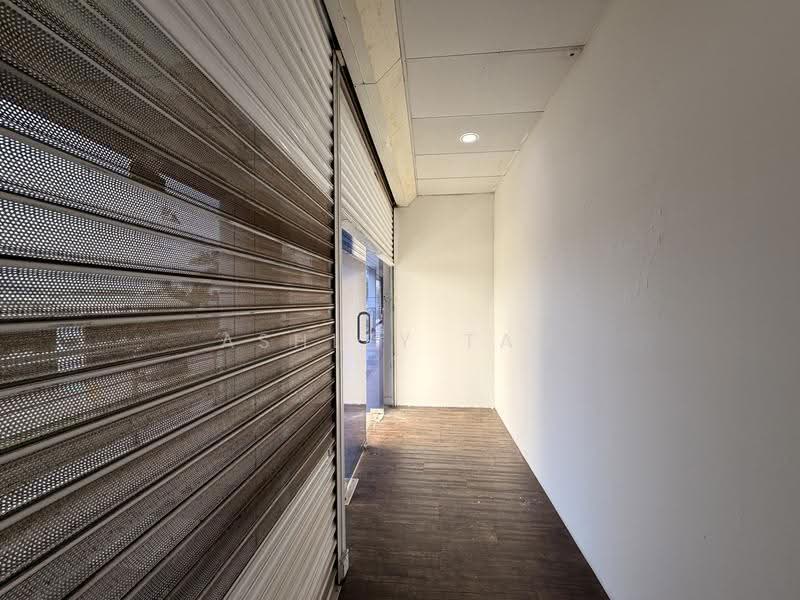 Pejabat untuk Disewa di Bayan Lepas (Penang) - Ashley Tan - Corridor - PropertyGuru.com.my