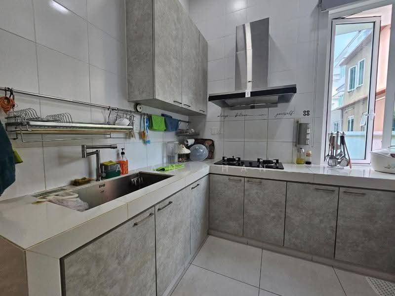 Rumah Berkembar untuk Dijual di Taman Cheras Idaman (Cheras) - Alan Chan - Kitchen - PropertyGuru.com.my