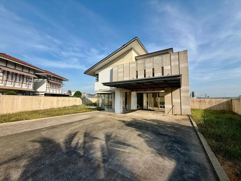 Bungalow House for Sale in Bandar Seri Putra (Bangi) - Muhammad Ridhwan Mohd Huzairi - Exterior - PropertyGuru.com.my