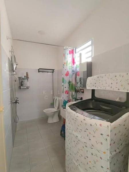 2-storey Terraced House for Rent in Bercham (Ipoh) - Kelvin Chong - Bathroom - PropertyGuru.com.my