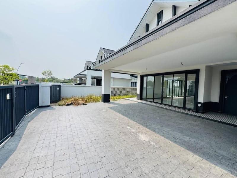 Rumah Berkembar untuk Dijual di Elmina (Shah Alam) - Azizol . - Exterior - PropertyGuru.com.my