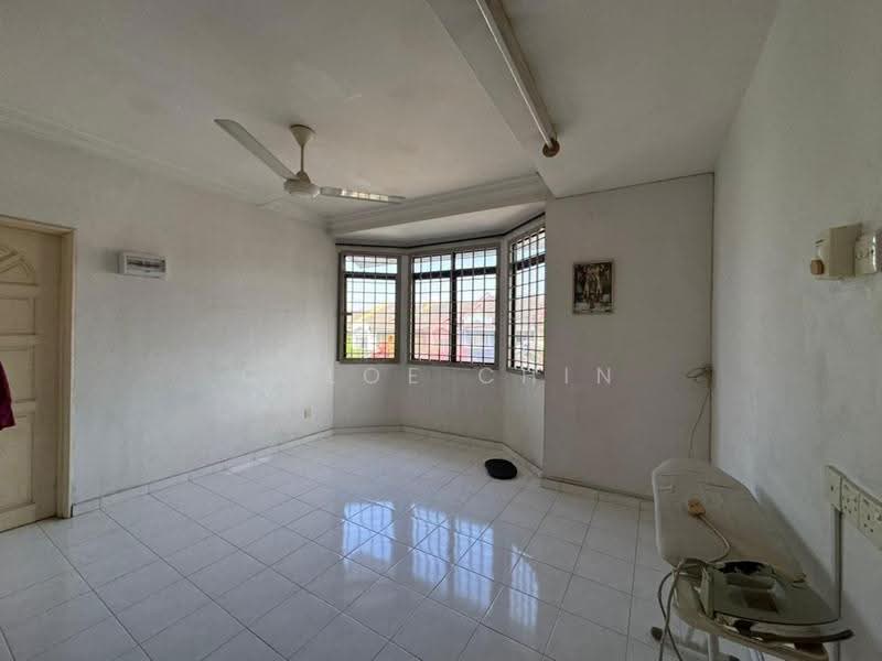 2-storey Terraced House for Sale in Johor Bahru (Johor) - Chloe Chin - Living Room - PropertyGuru.com.my