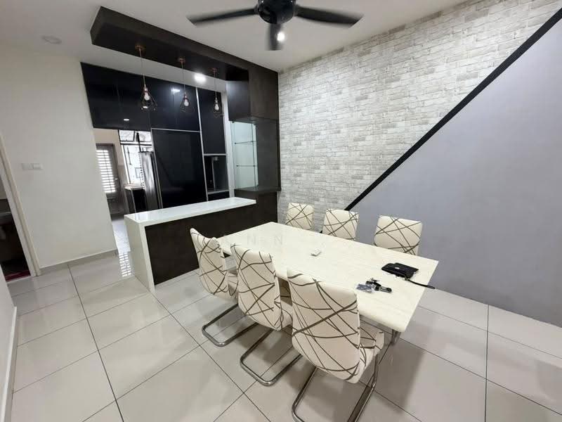 2-storey Terraced House for Sale in Taman Austin Duta (Tebrau) - Ann . - Dining Room - PropertyGuru.com.my
