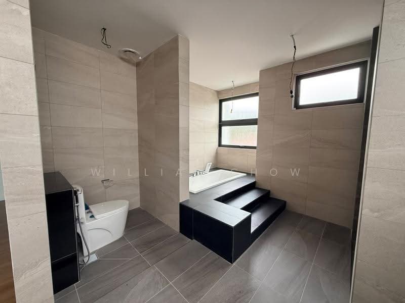 Bungalow House for Sale in Kayangan Heights (Shah Alam) - William Chow - Bathroom - PropertyGuru.com.my