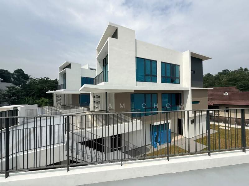 Bungalow House for Sale in Kayangan Heights (Shah Alam) - William Chow - Exterior - PropertyGuru.com.my
