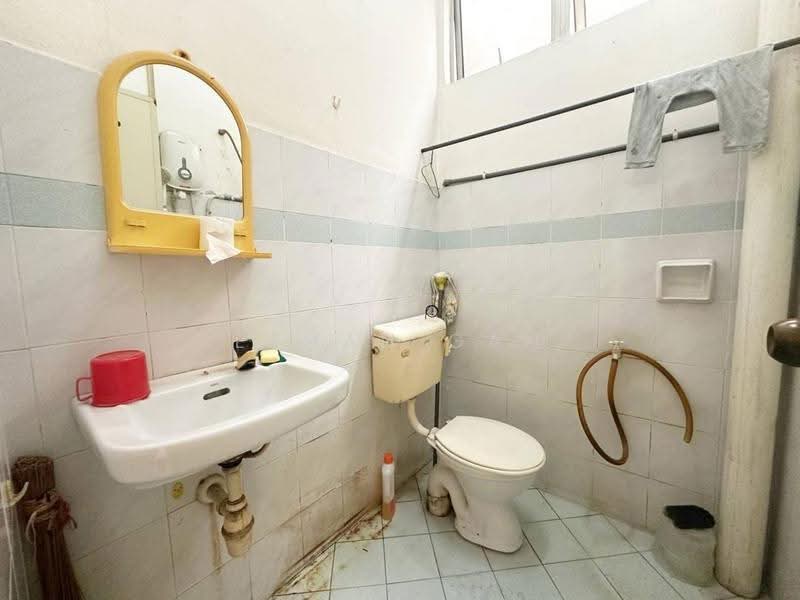 1-storey Terraced House for Sale in Taman Nusa Bestari (Iskandar Puteri (Nusajaya)) - Ethan Gan - Bathroom - PropertyGuru.com.my