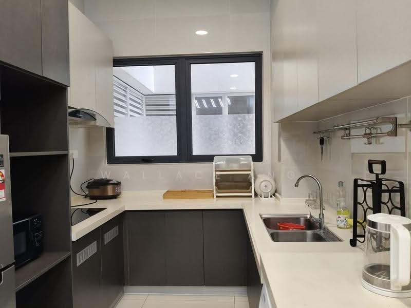 Condominium for Rent at Bay Point @ Country Garden Danga Bay - Wallace Ang - Kitchen - PropertyGuru.com.my