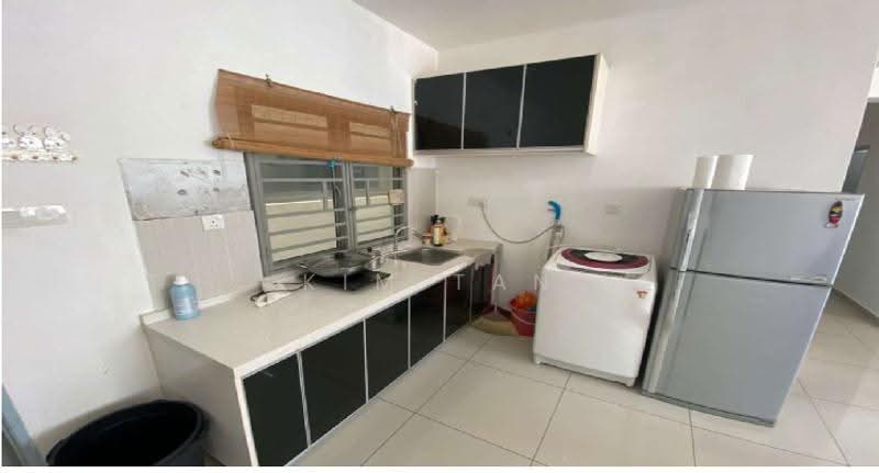 Kondominium untuk Disewa di Sierra Residences - Kim Tan - Kitchen - PropertyGuru.com.my