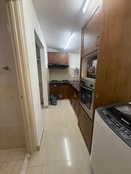 2-storey Terraced House for Rent in Subang Bestari (Shah Alam) - Zihan Aziz - Kitchen - PropertyGuru.com.my